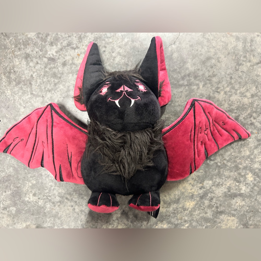 Grave girls KILLSTAR plush love bat red wine black gorgeous goth batty toy